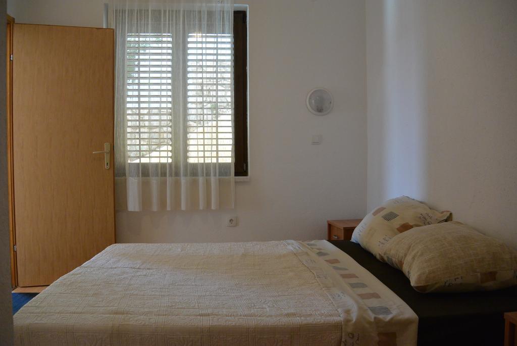 Vila Familia Prizna Exterior foto