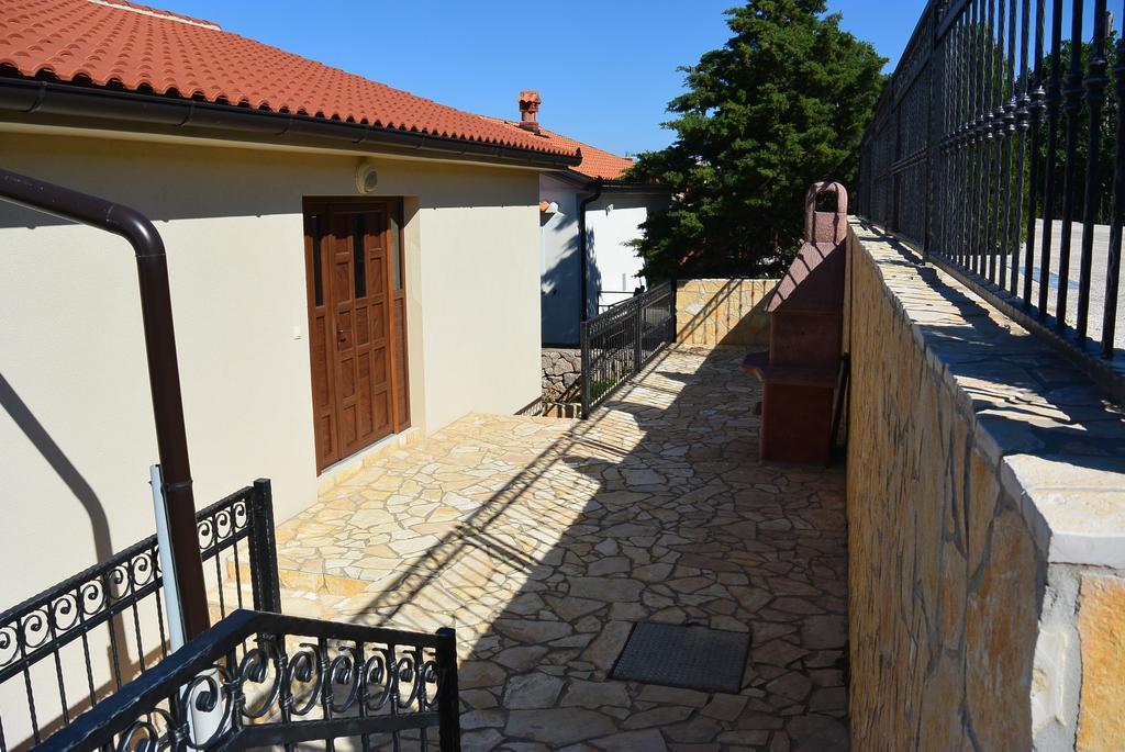 Vila Familia Prizna Exterior foto