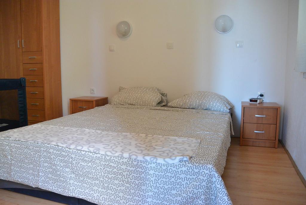 Vila Familia Prizna Exterior foto